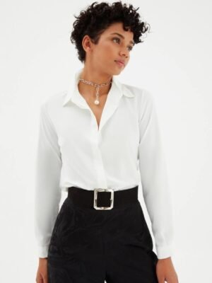 White button up blouse women with classic collar